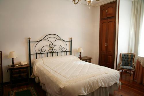 Hotel Pousada Vicente Risco Кастро-Кальделас Екстер'єр фото
